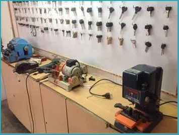  Whittier Lock And Safe Whittier, CA 562-340-4633